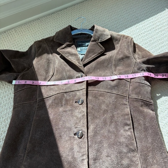 Outbrook Brown Genuine Leather Fringe Jacket - Picture 6 of 11